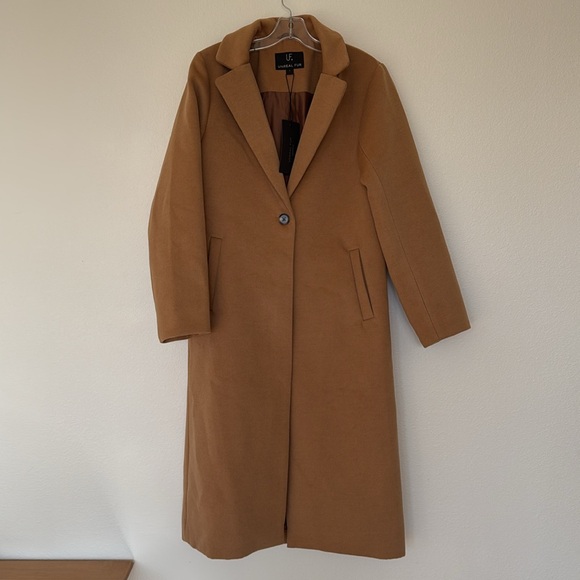 Unreal Fur - Belle de Jour Coat - Picture 3 of 6